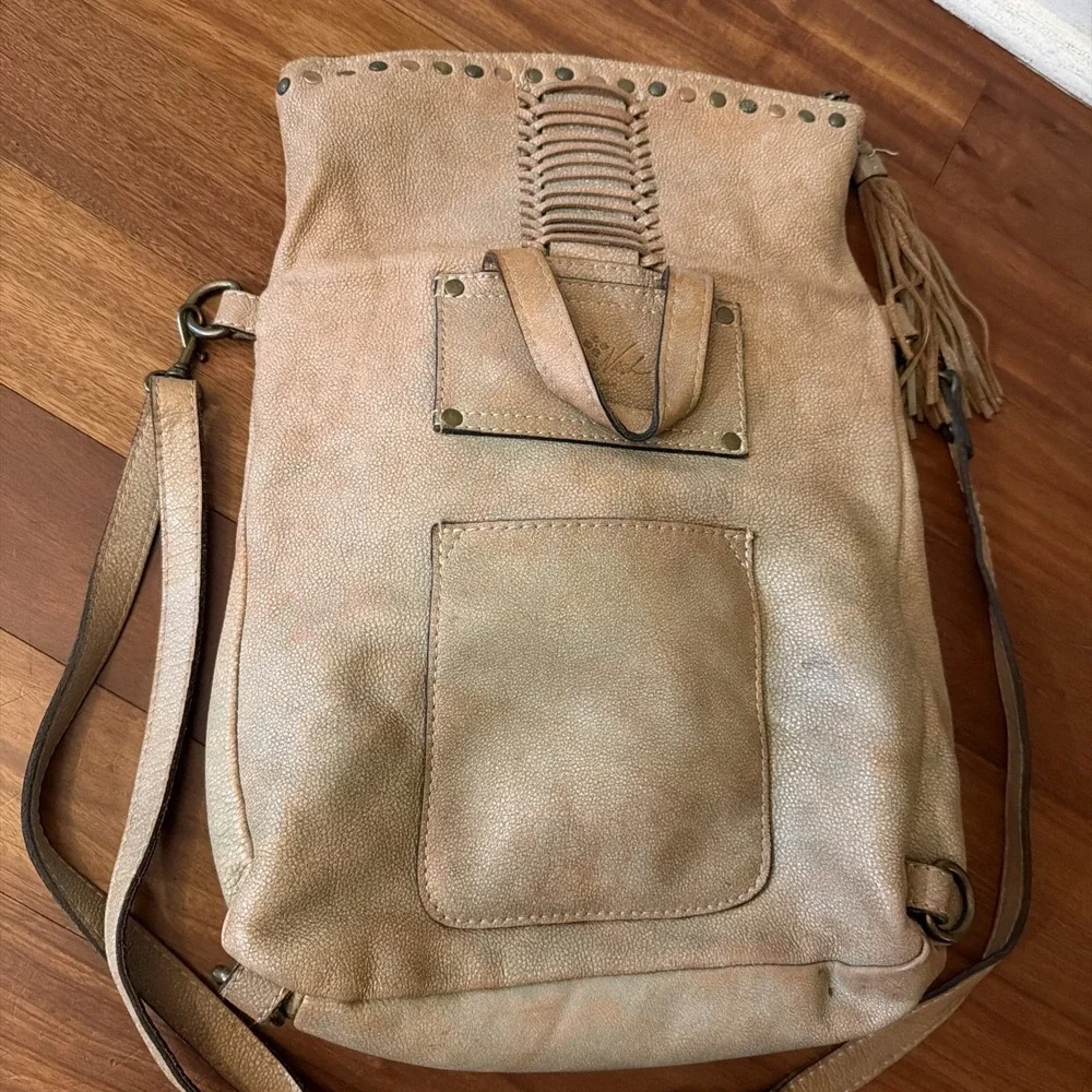 Patricia Nash Leather Hobo Crossbody Bag/ Backpack Convertible Tassel
